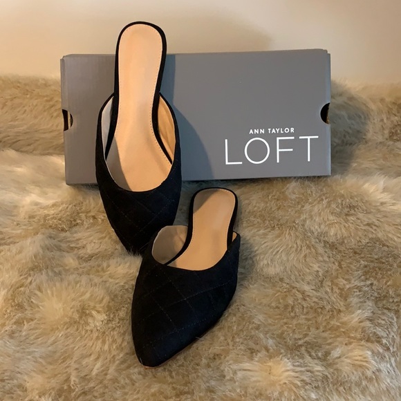 LOFT Shoes - BNIB Loft Quilted Flat Mule size 8